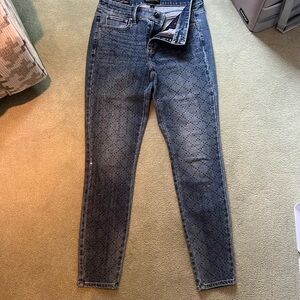 WHBM Skinny Ankle sequin mid rise jeans. Size 2 regular.